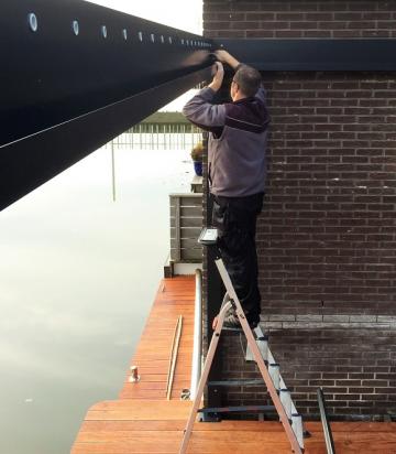 Team Henneke plaats beweegbaar lameldak